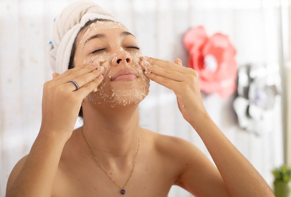 Oat face mask
